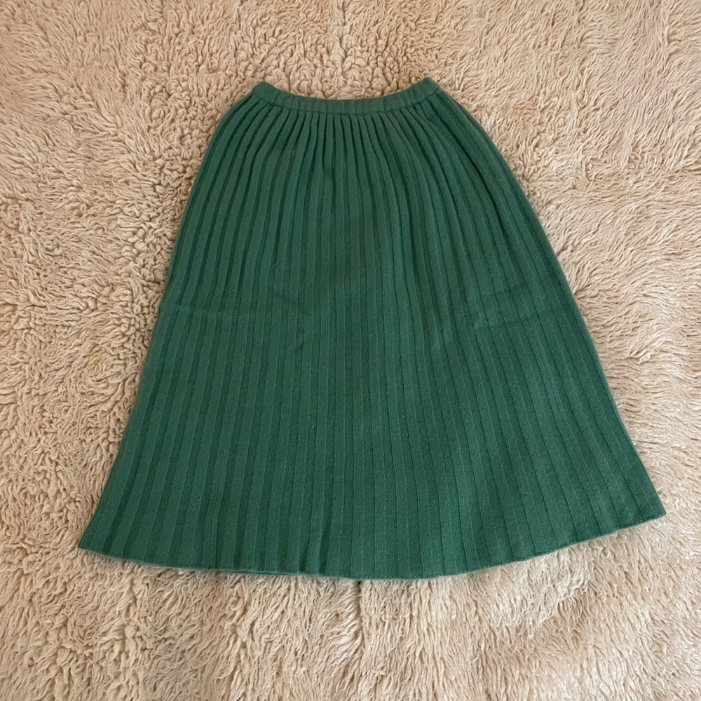 Vintage Classique Emerald 100% Cashmere Pleated Skirt